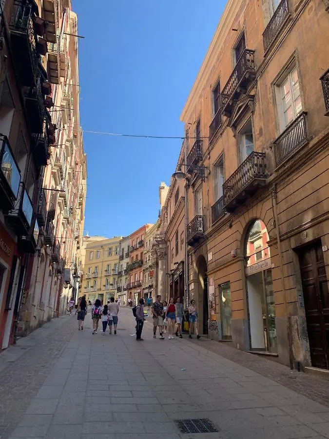 Bed and Breakfast Altrove Cagliari